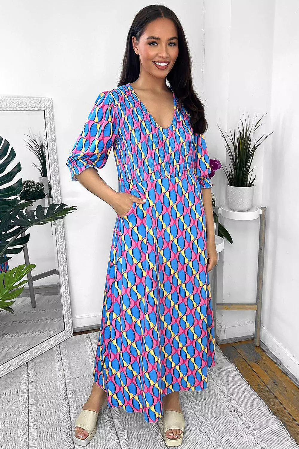 Abstract Print Shirred Top V-neck Midi Dress