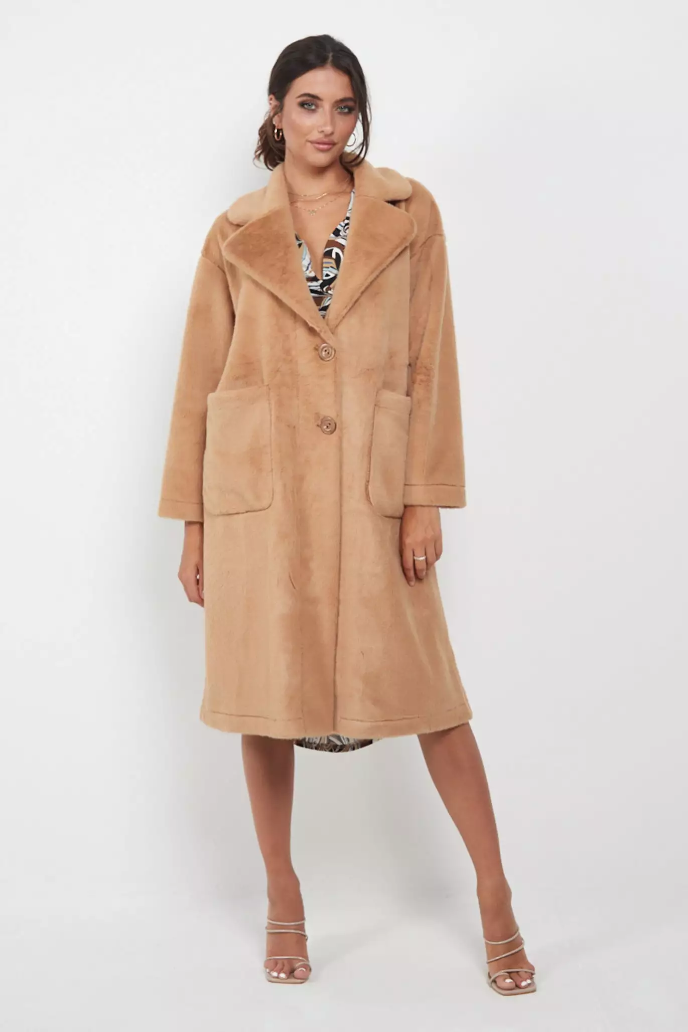 Angeleye Fluffy Soft Reversible Coat In Nude Brown