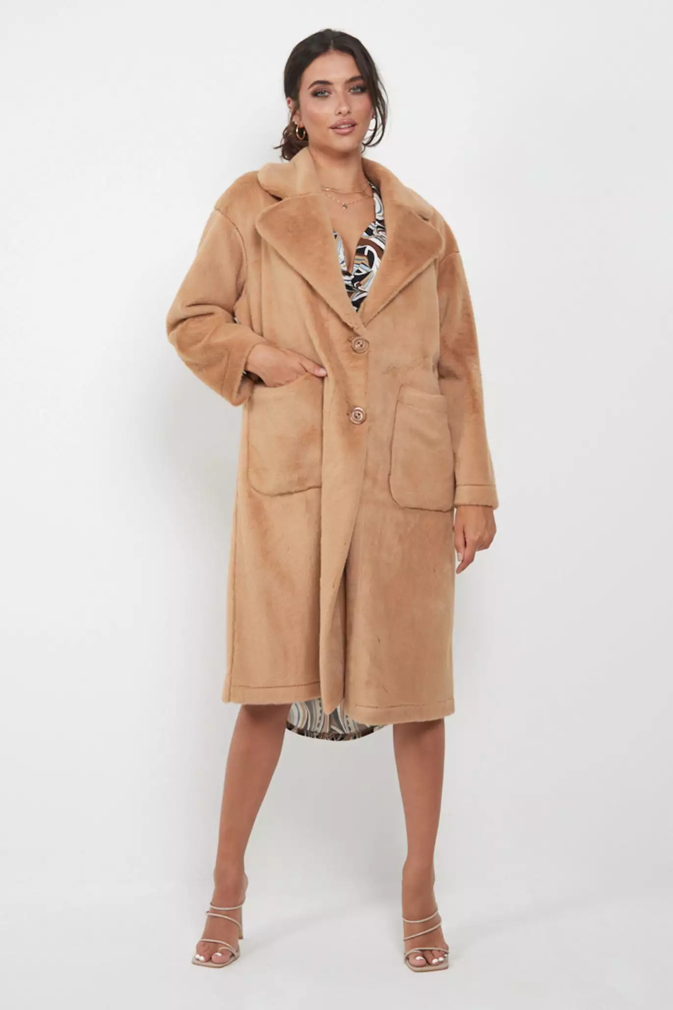 Angeleye Fluffy Soft Reversible Coat In Nude Brown