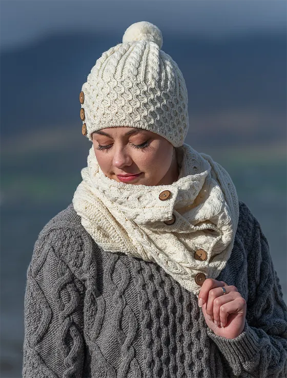 Aran‎ Snood Scarf with Buttons