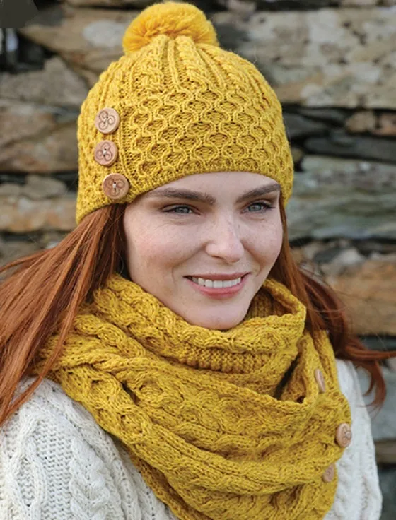 Aran‎ Snood Scarf with Buttons