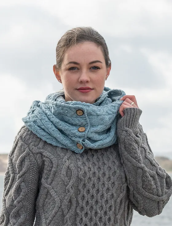 Aran‎ Snood Scarf with Buttons