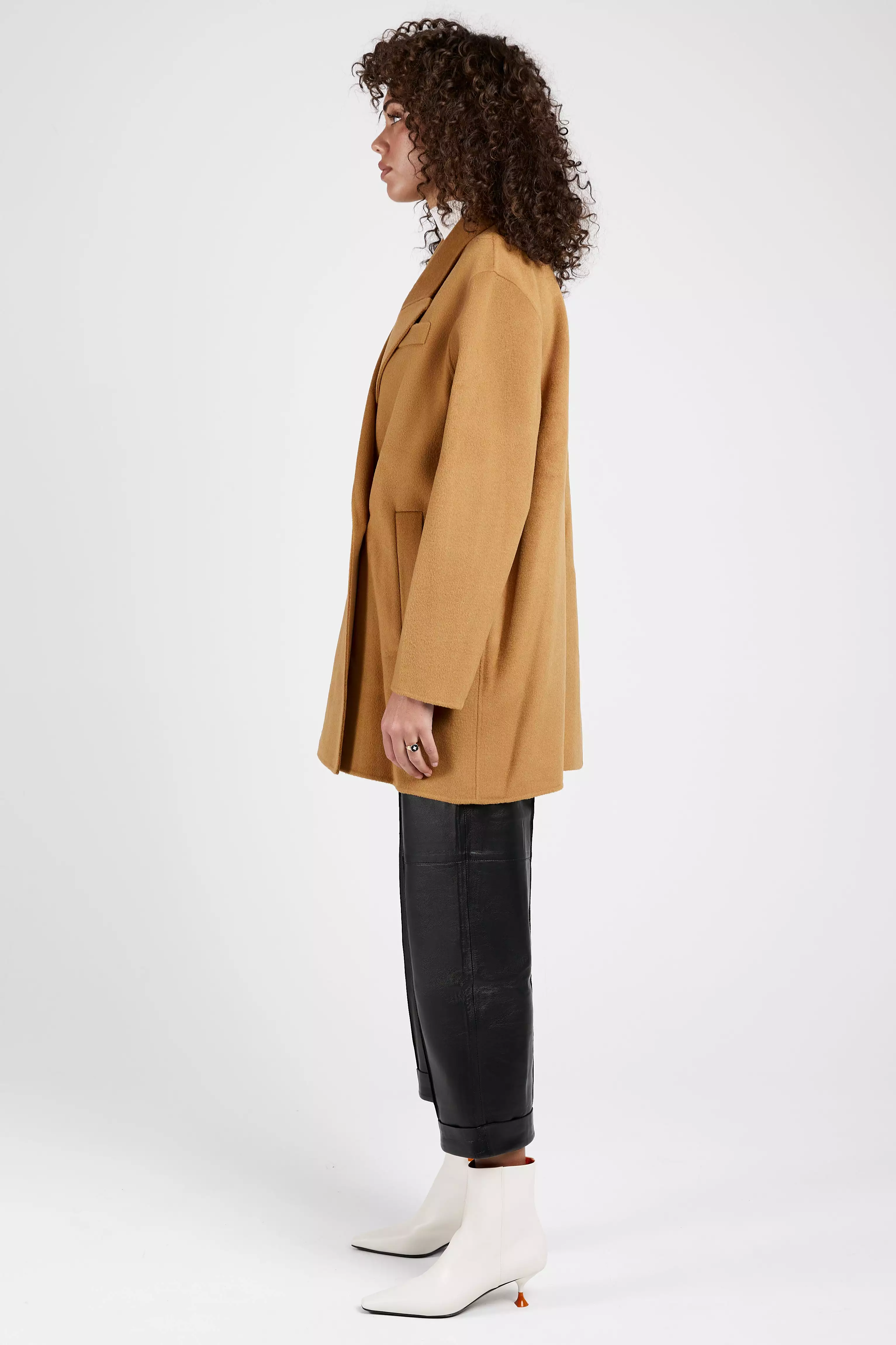 Cavendish Cashmere Wool Coat in Tan