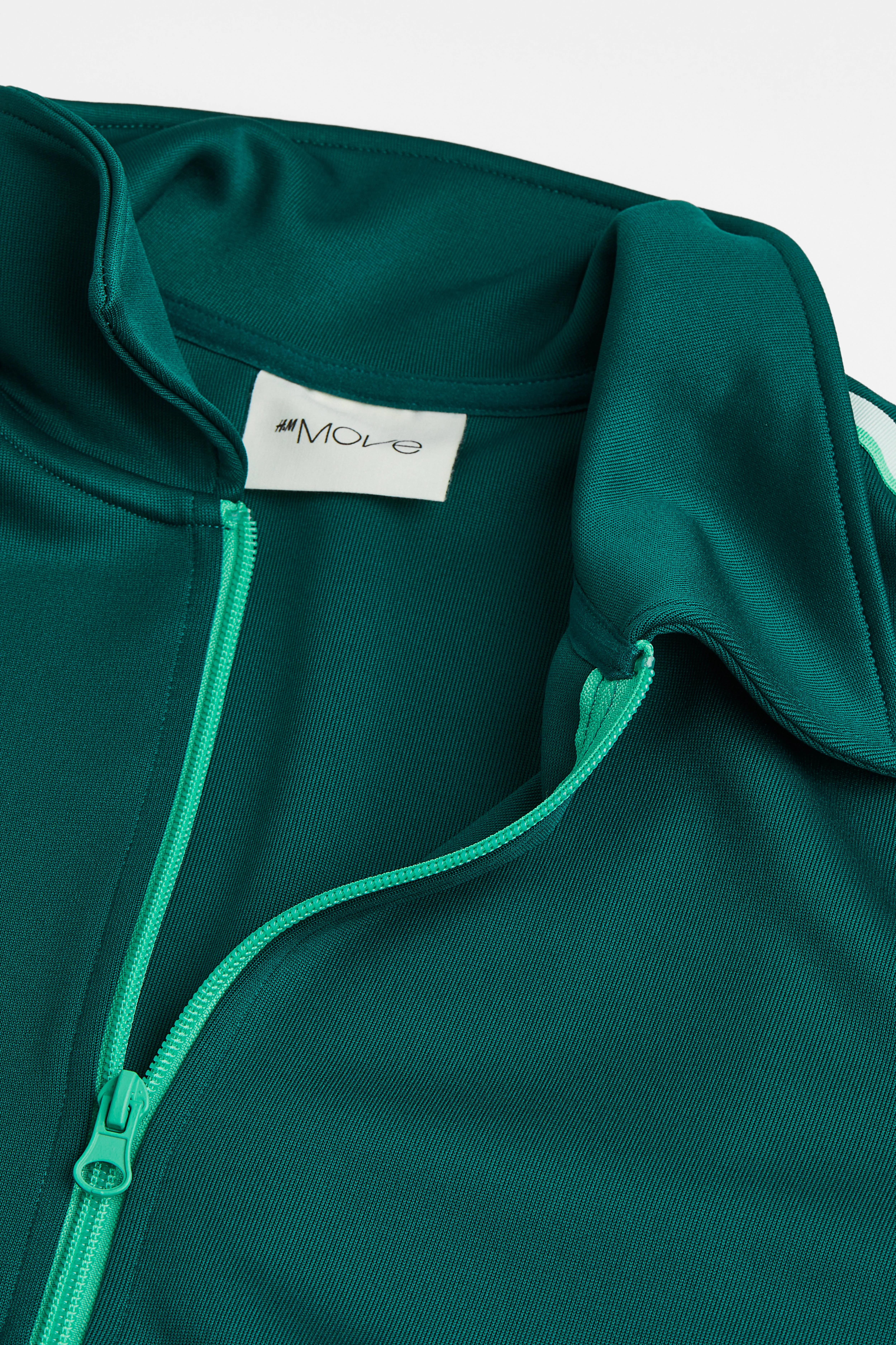 DryMove™ Track jacket - Long sleeve - Short - Dark green - Ladies | H&M GB