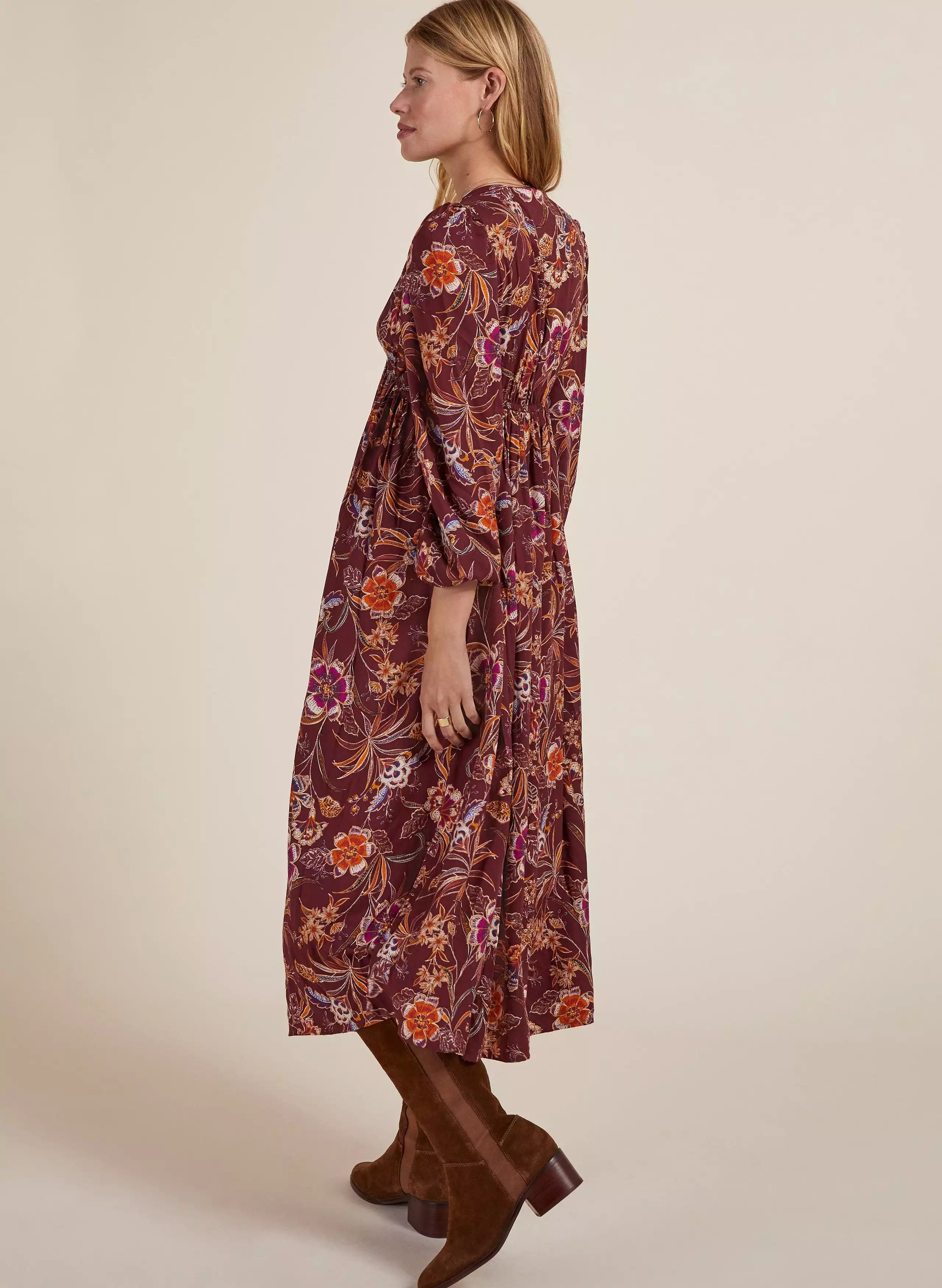 Gwyneth LENZING ECOVERO V-Neck Midi Dress | Garnet Woodland Print