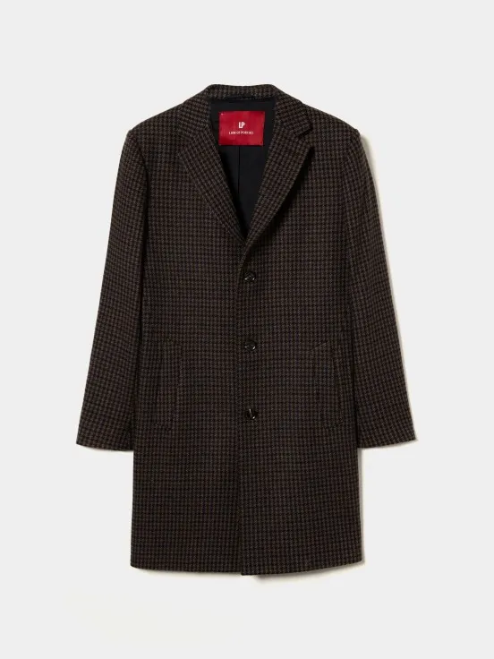 Long coat with houndstooth pattern