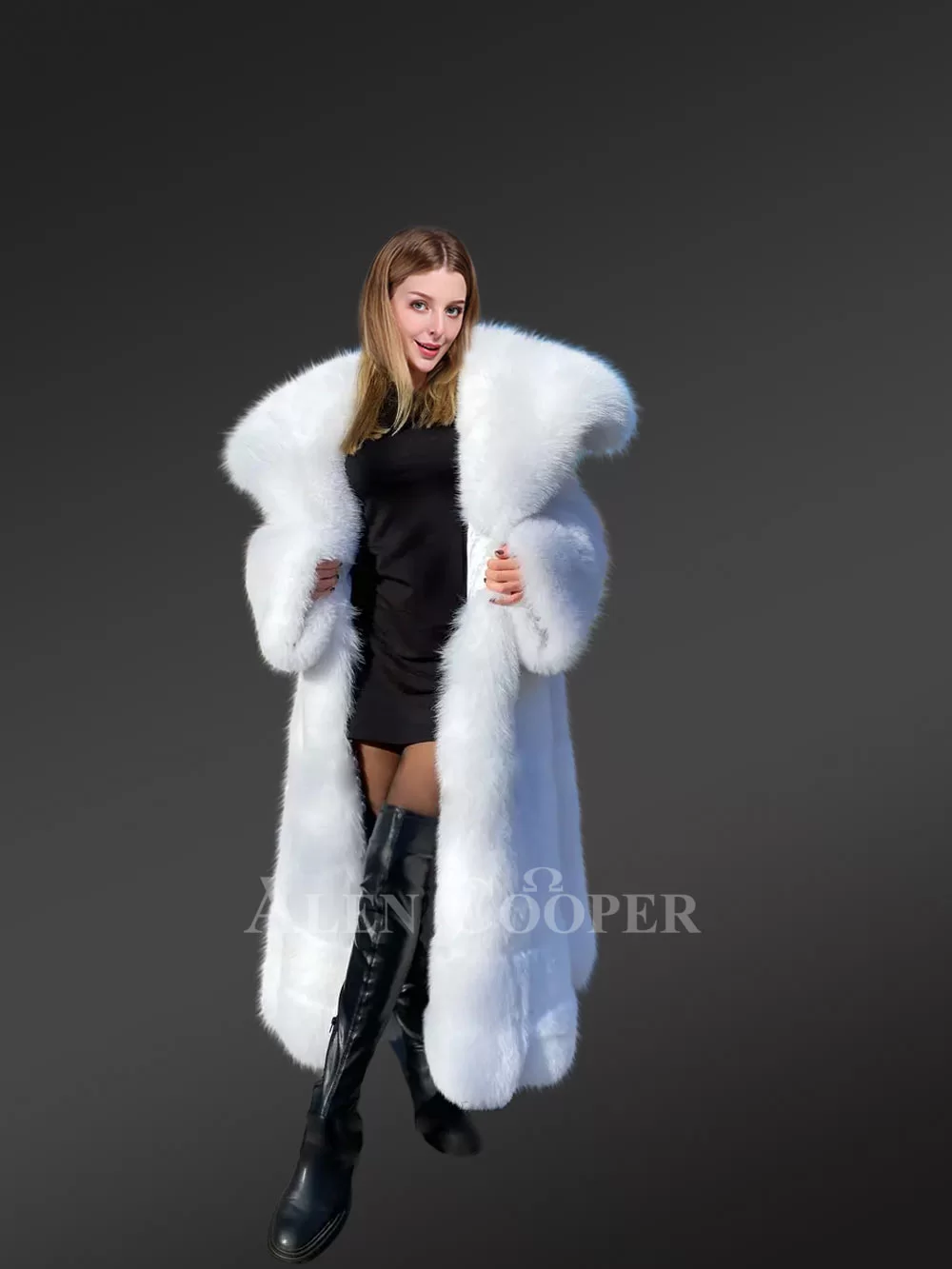 Long Coat Women Fox Fur in White