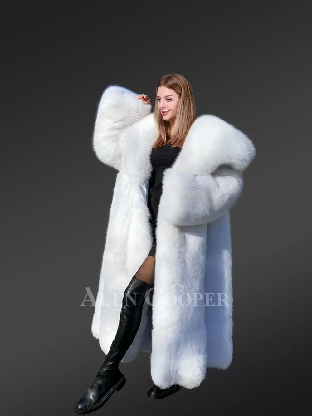 Long Coat Women Fox Fur in White