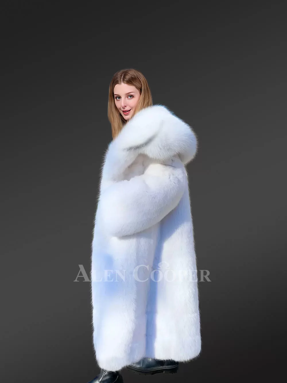 Long Coat Women Fox Fur in White