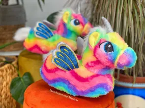 MAGICAL RAINBOW UNICORN SLIPPERS / ADULTS SMALL ONLY