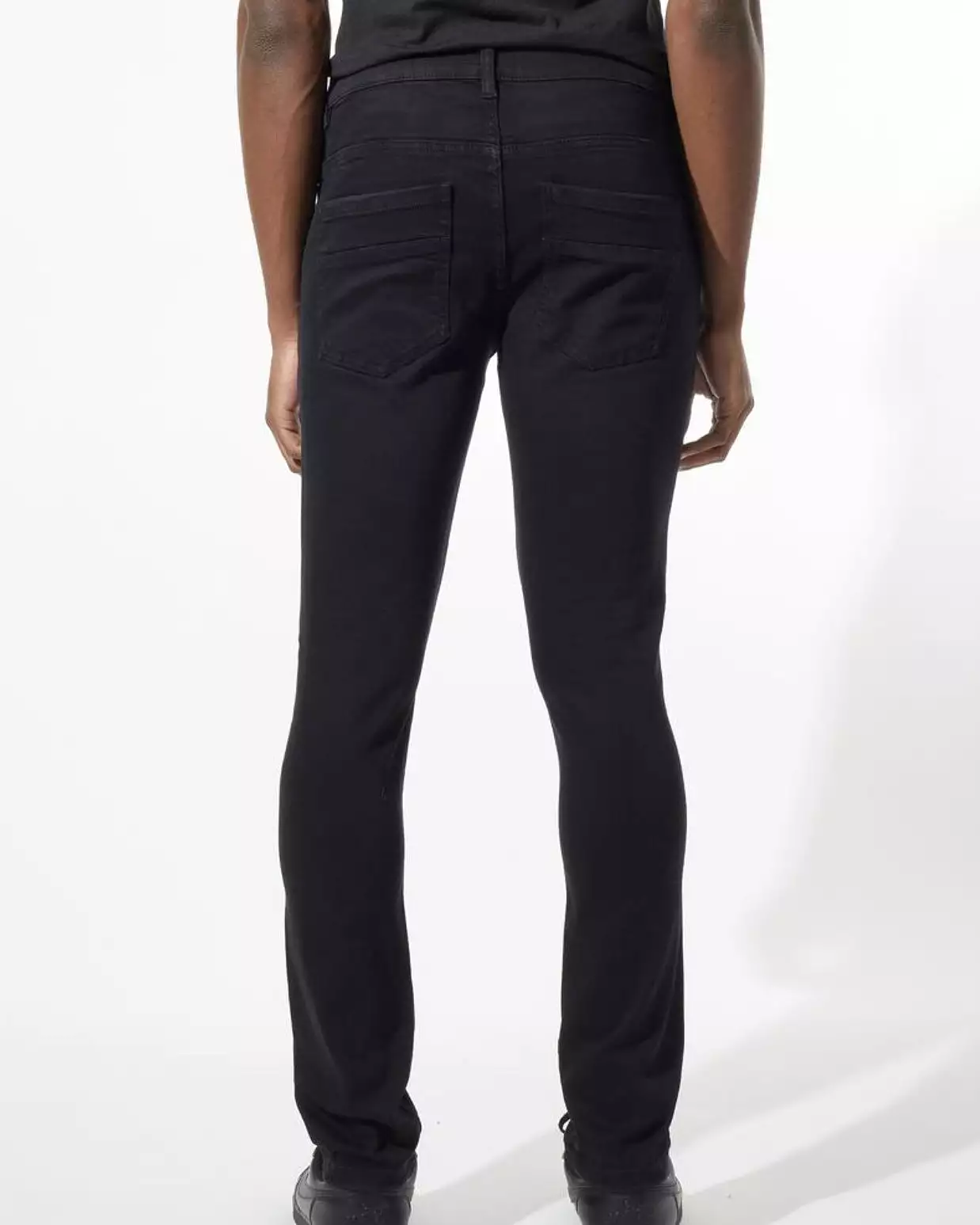 Men’s Basic Stretched Denim Jeans