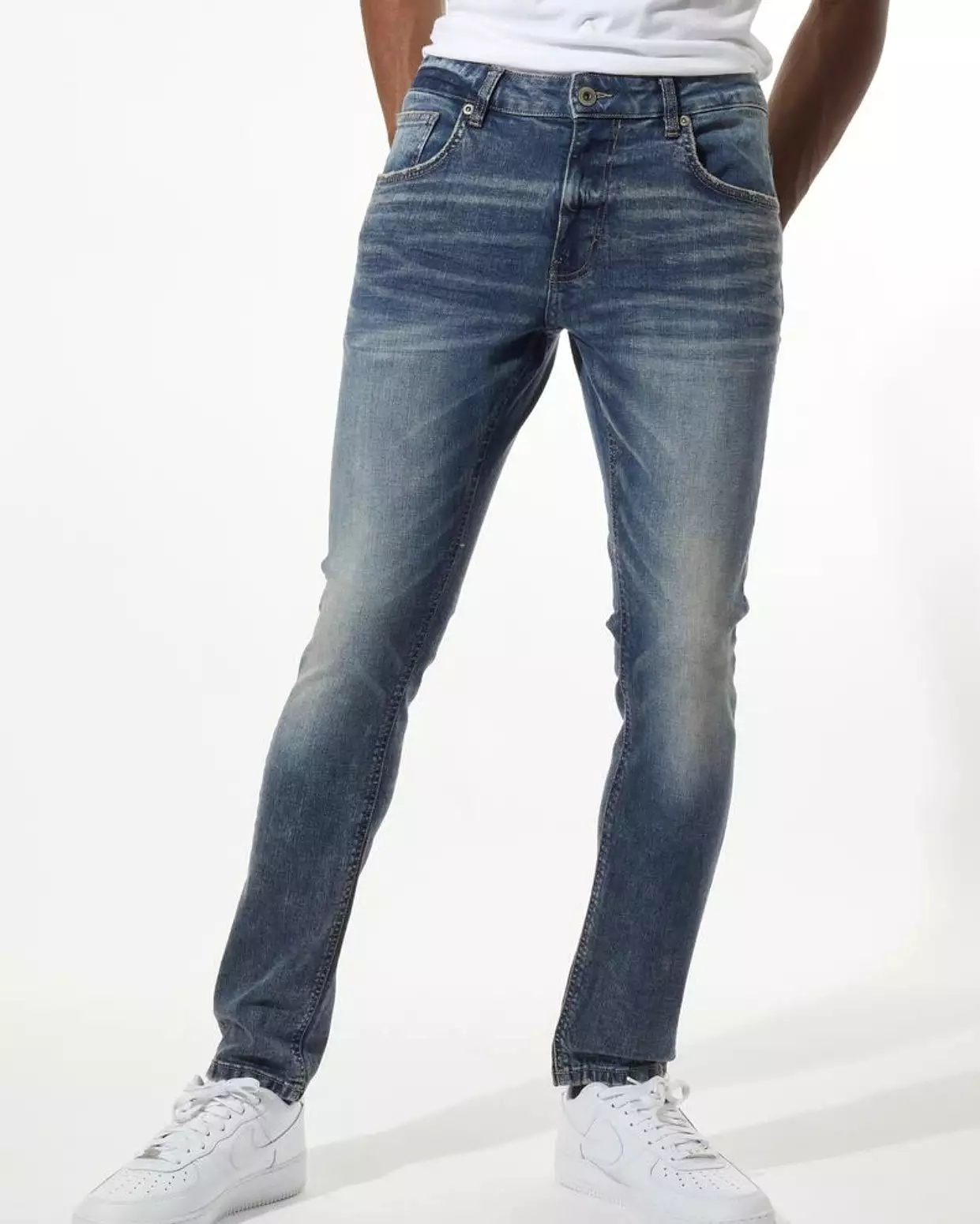 Men’s Basic Stretched Denim Jeans