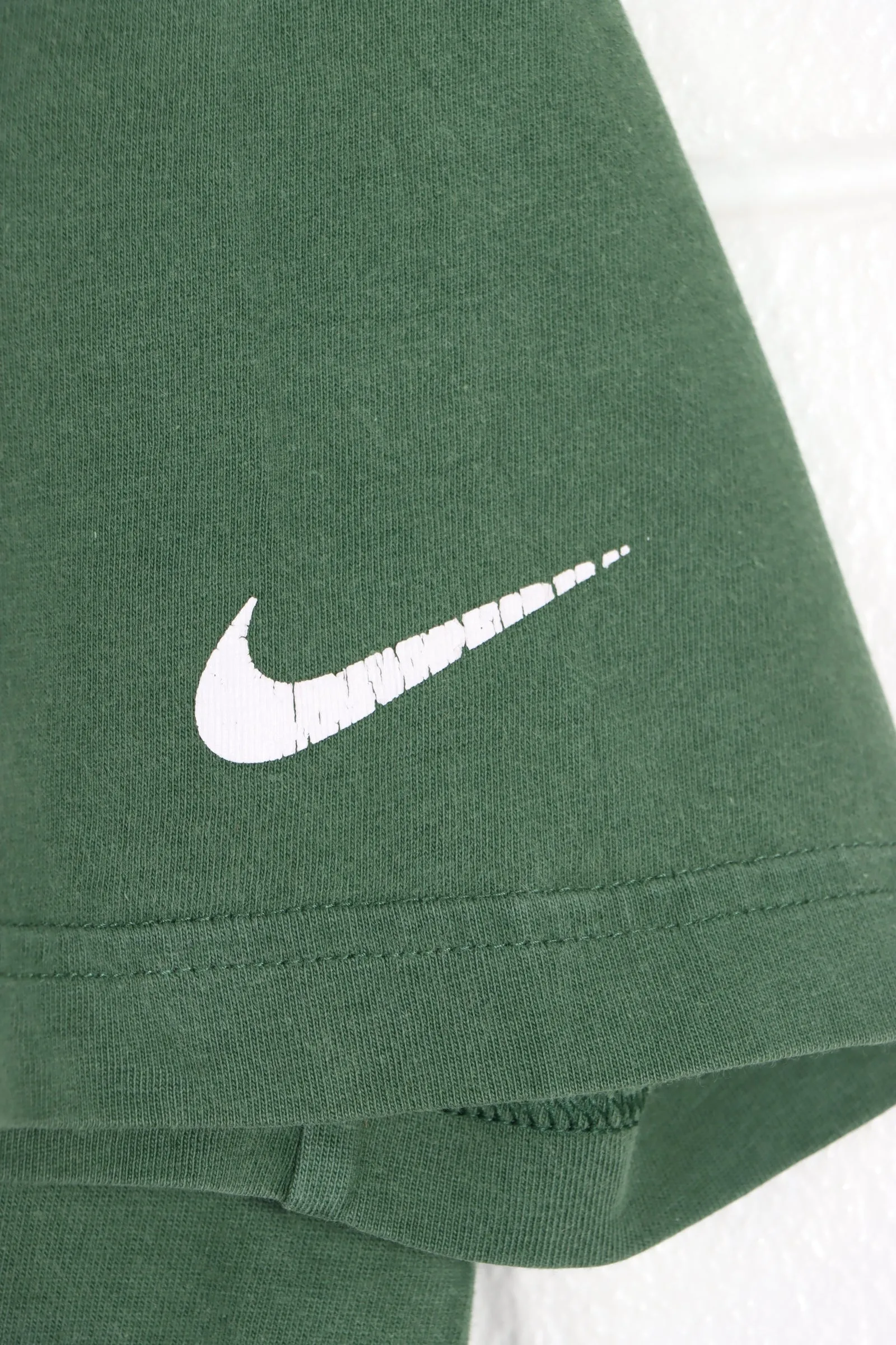 NIKE Concrete Spell Out Logo T-Shirt (M-L)