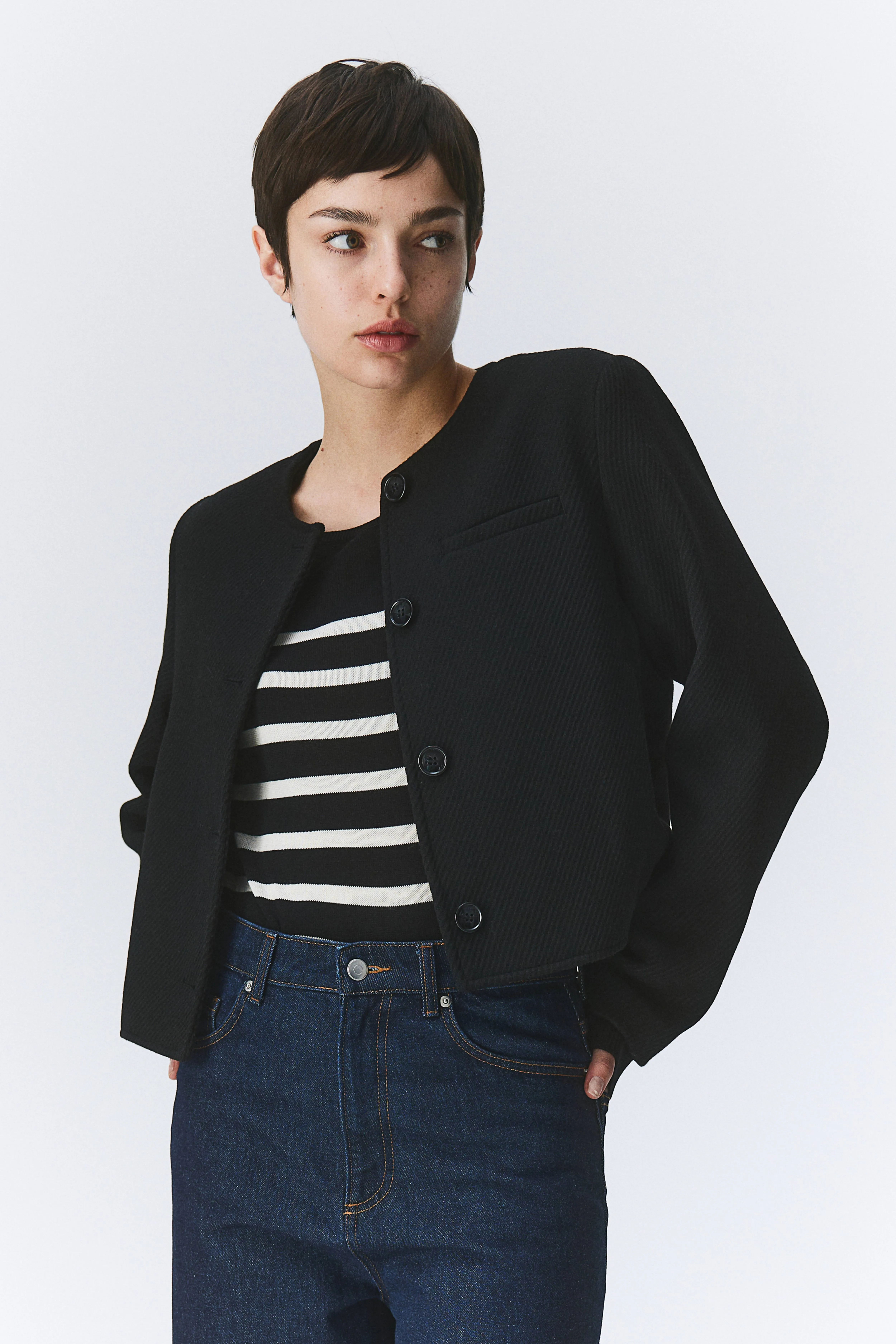 Short twill jacket - Round neck - Long sleeve - Black - Ladies | H&M GB